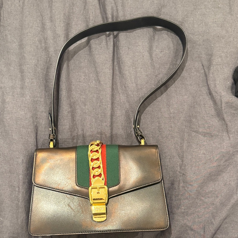 Gucci Sylvie Shoulder Bag